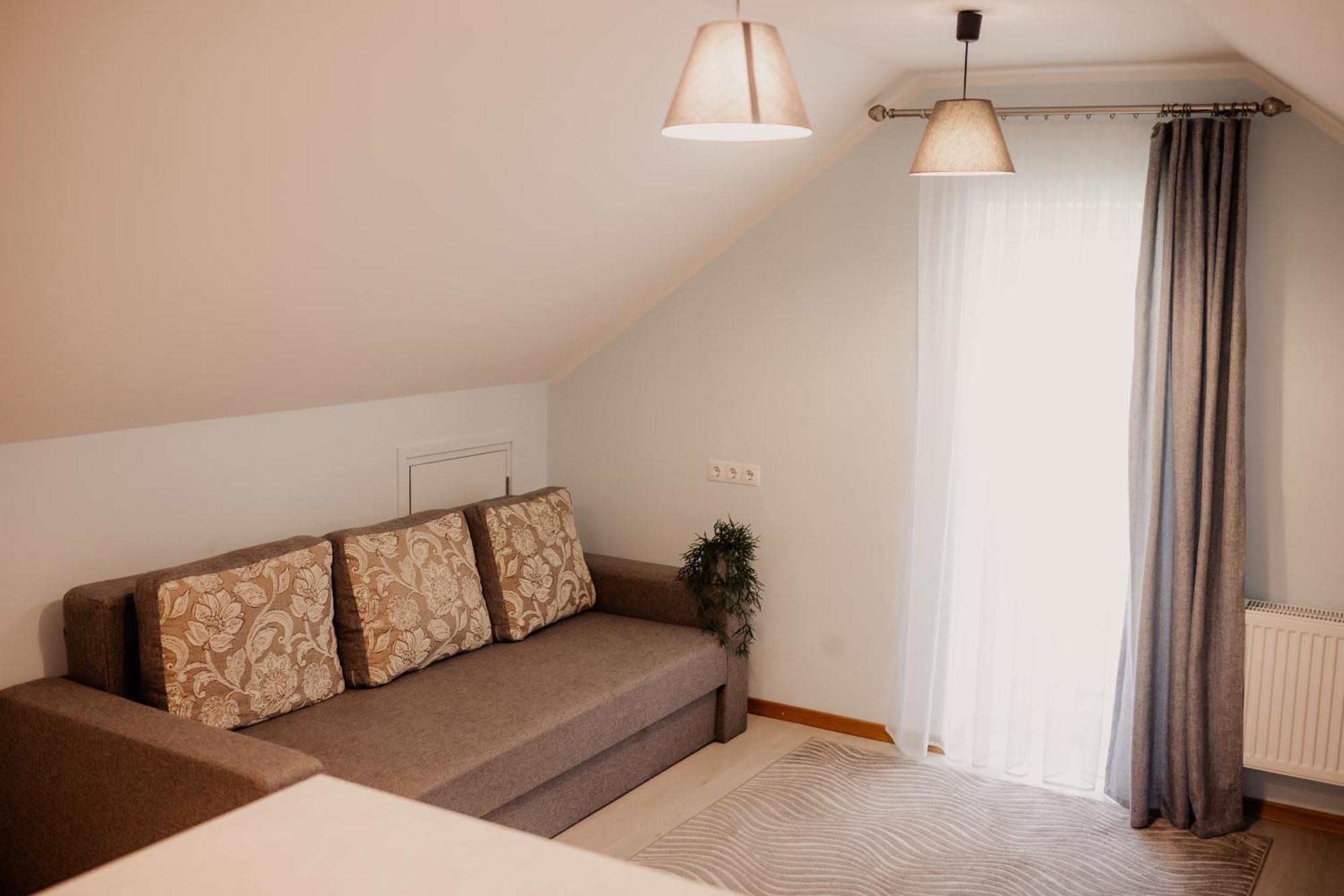 Saules Iela 2A Aparthotel Saldus Szoba fotó