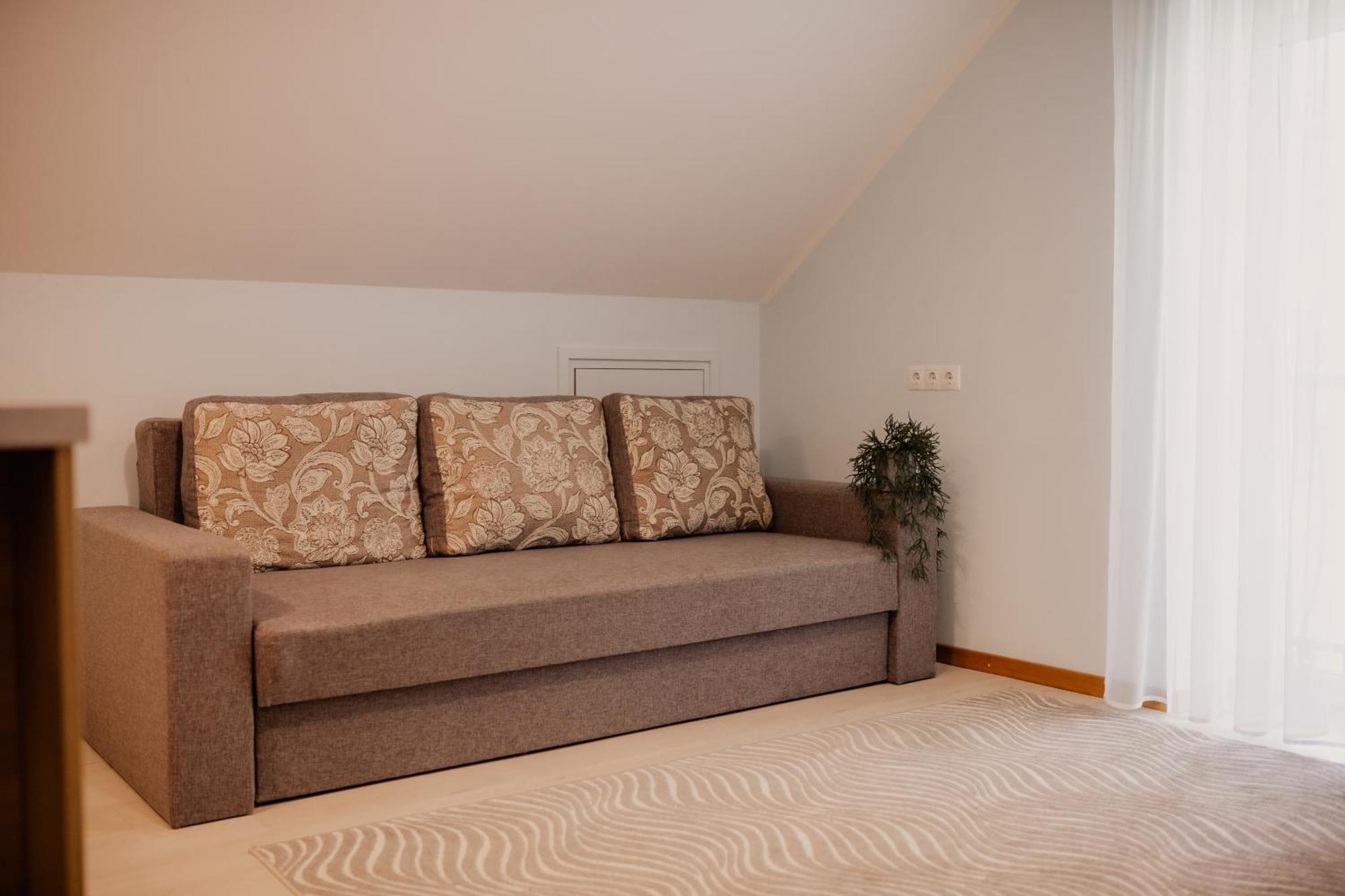Saules Iela 2A Aparthotel Saldus Szoba fotó